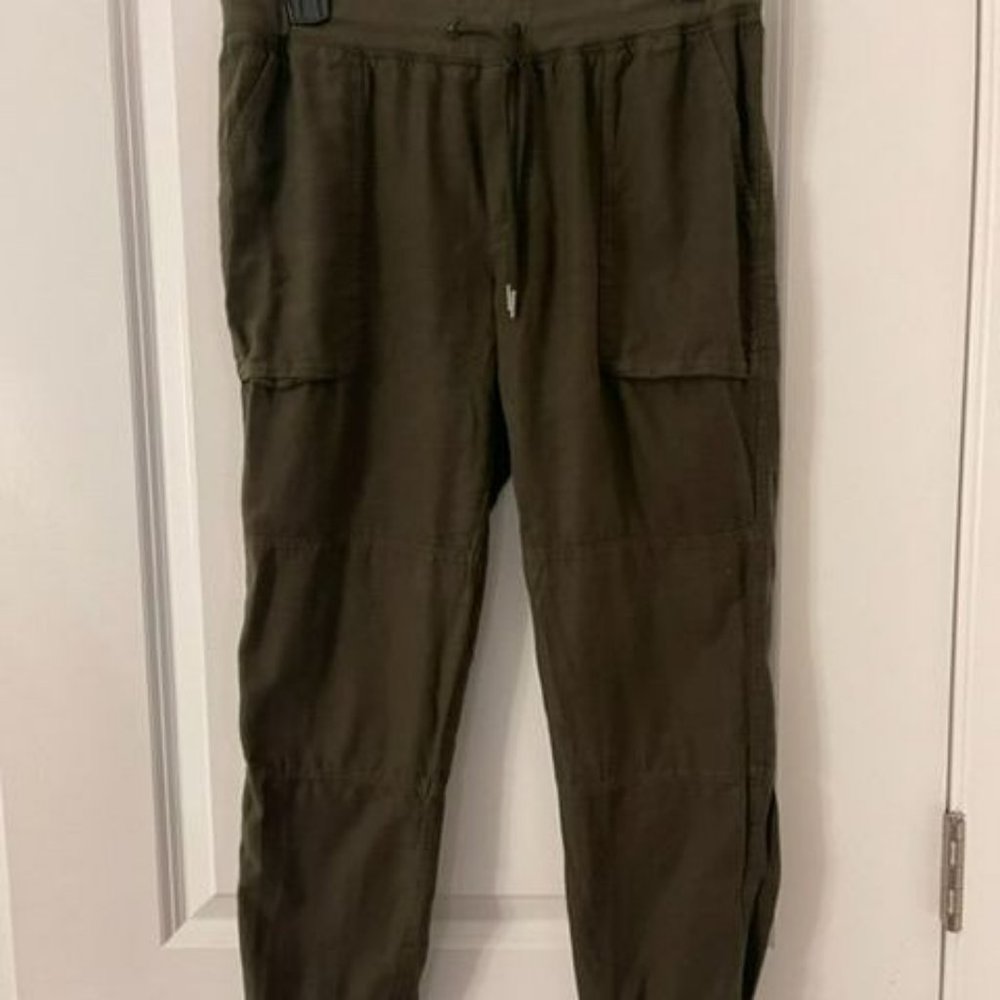 Aritzia Community Cebu Cargo Jogger - Dark Olive - Size S